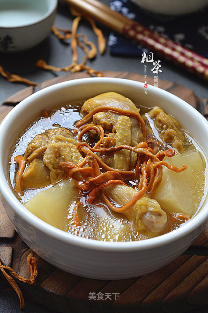 Stewed Duck Soup with Cordyceps Flower and Radish recipe
