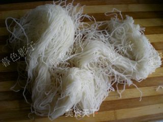 Yunnan Rice Noodles with Minced Pork recipe
