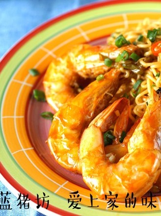 Sichuan Style Fresh Shrimp Mixed Instant Noodles recipe