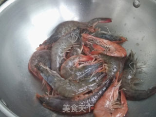 Fried Prawns with Black Pepper recipe