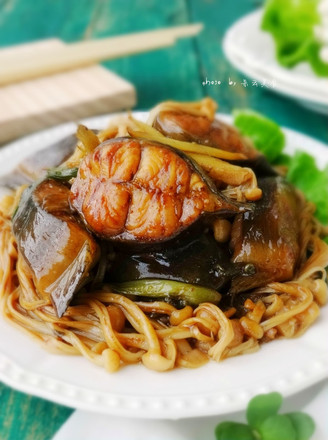Golden Needle Mushroom Grilled Pond Mackerel recipe