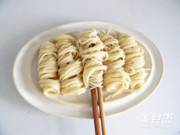 Noodles with Wild Pepper Beef Sauce recipe