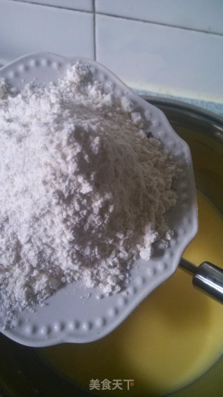 Fancy Red Melaleuca Cake recipe