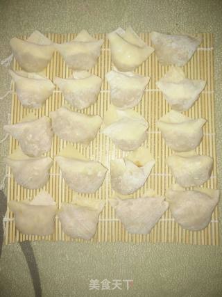 "hometown Food" Fresh Meat Wontons recipe