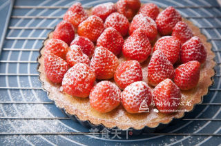 Almond Strawberry Pie recipe