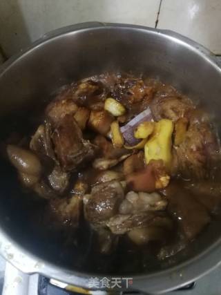 Braised Red and White Radish East Goat recipe