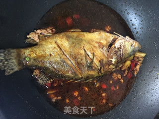 Grilled Mandarin Fish with Minced Meat recipe