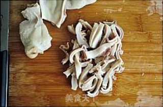 Autumn Nourishing Yin and Moisturizing Lung Soup----simmered Pork Belly with Luo Han Bamboo Shoots recipe