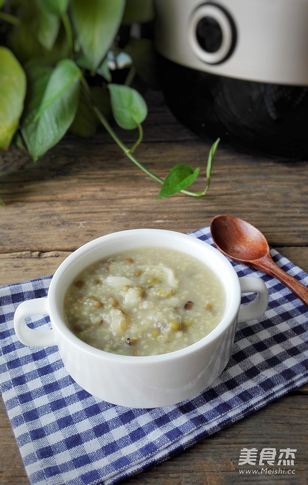 Lily Mung Bean Millet Congee recipe