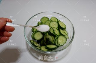 Spicy Cucumber Slices recipe