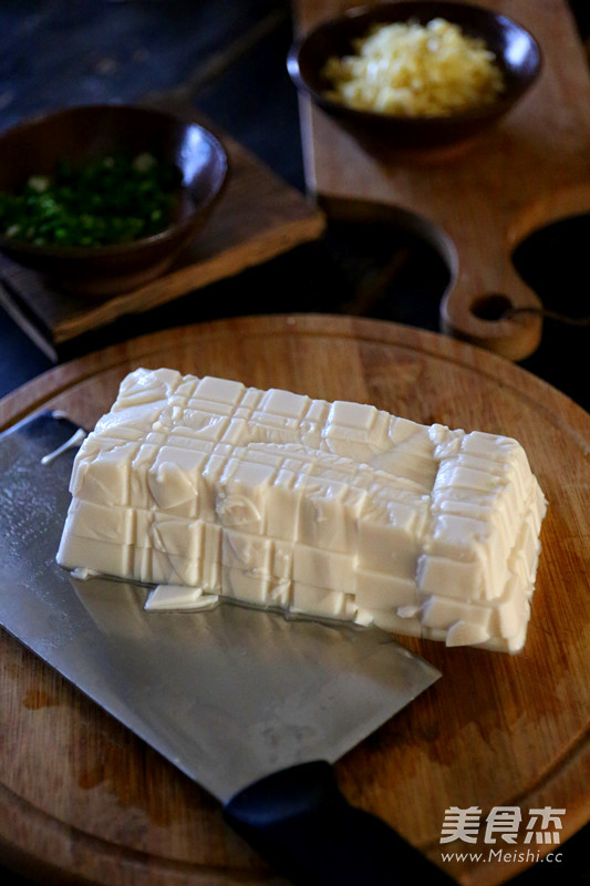 Mapo Beef Tendon Tofu recipe