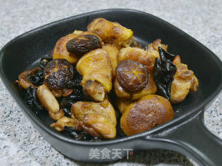 Shuang Mushroom Dry Chicken--home-cooked Meal recipe