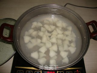 [burning Grass, Sydney, Rock Sugar, Coconut Milk] ---- for The Family to Love Early recipe