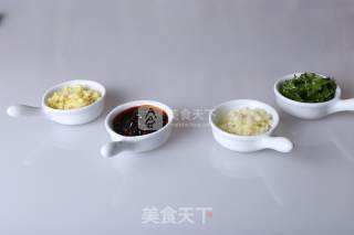 Guizhou Oil Chili Mixed with Cucumber recipe