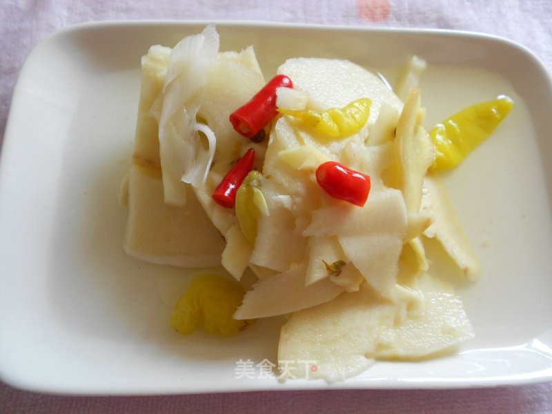 Pickled Pepper Spring Bamboo Shoots recipe