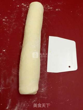 Crisp and Fragrant-pork Floss Rolls with Salad Sauce recipe