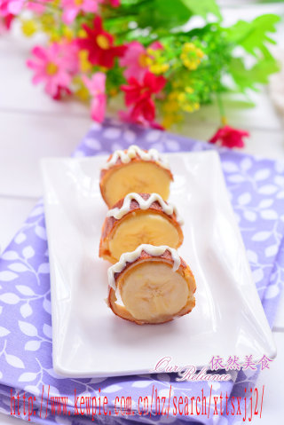 Sweet Toast Banana Roll recipe