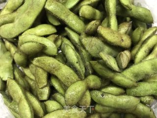 Smelling Stinky, Eating Fragrant Stinky Edamame recipe