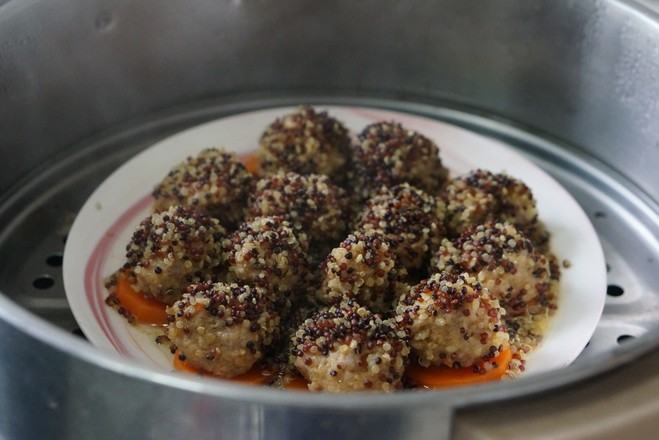 Tricolor Quinoa and Lotus Root Meatballs recipe