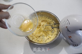 Two-color Chess Cream Cake recipe