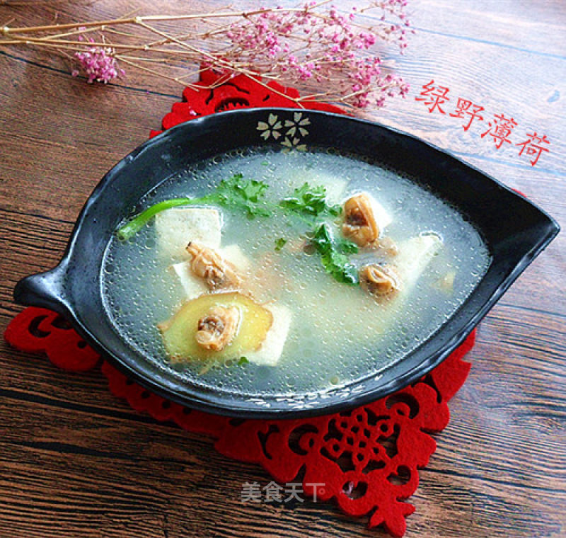 Clam Tofu Soup