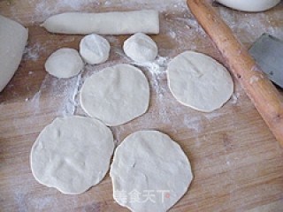 Fried Dumplings with Leek Vermicelli recipe