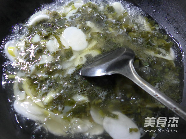 Pickled Vegetables and Leishan Rice Cake Soup recipe