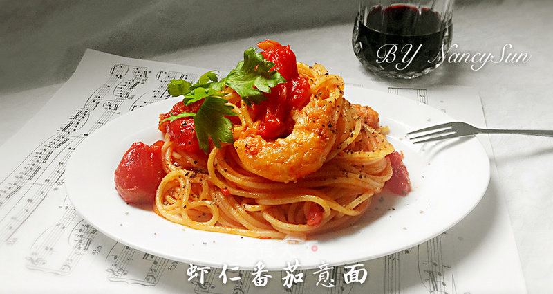 Simple and Delicious-spaghetti with Shrimp and Tomato