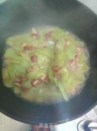 Stir-fried Pork Belly with Lettuce recipe