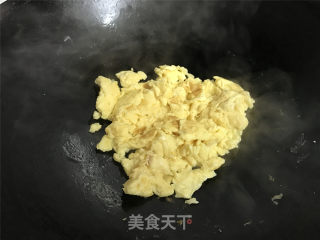 Scrambled Eggs with Onions recipe