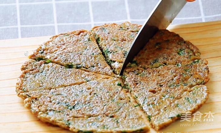 Pork Liver and Fungus Vegetable Cake recipe