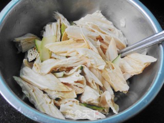Cucumber with Yuba recipe