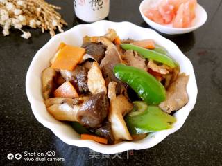 Stir-fried Pork with Fresh Mushrooms recipe