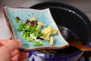 [oil-free Healthy Version of Braised Pork with Dried Bamboo Shoots]: Firecrackers to Welcome The Spring Festival and New Year recipe