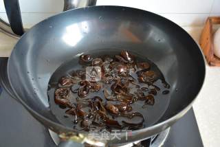 Fried Fungus with Yam recipe