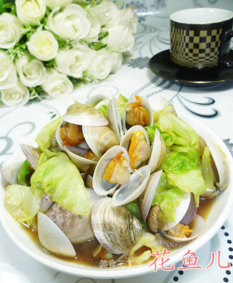 Stir-fried Clams with Cabbage recipe