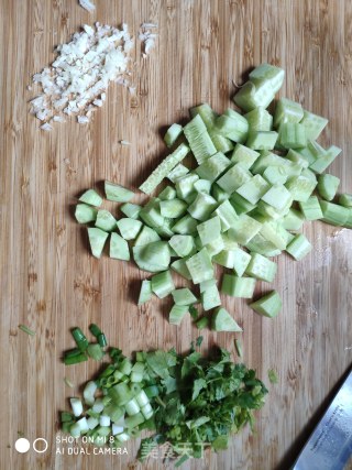 Vegetarian Chicken with Cucumber recipe