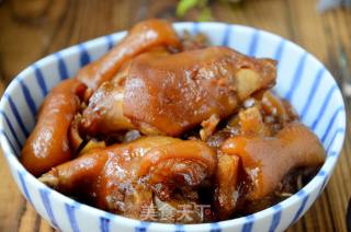 Pork Claws with Spiced Sauce recipe