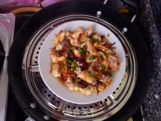 Steamed Chicken with Cordyceps Flower recipe