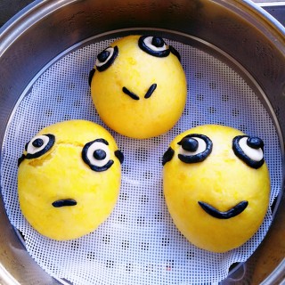 Little Yellow Man Bean Paste Bun recipe