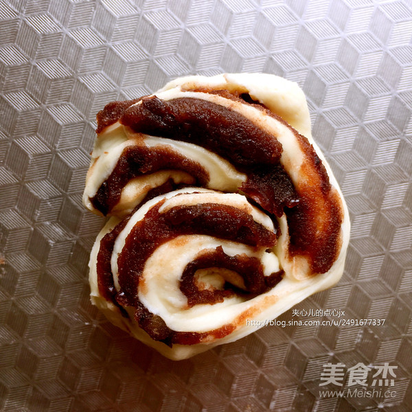 Red Bean Roll Bread recipe