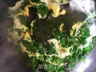 Chrysanthemum Leaf Egg Soup recipe