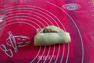 Sesame Bean Paste Bread recipe