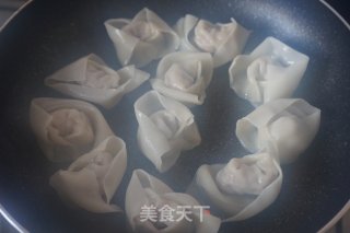 Fried Wontons with Chia Seed Snowflakes recipe