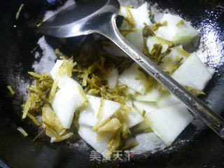 Lean Meat, Pickled Vegetables and Winter Melon Soup recipe