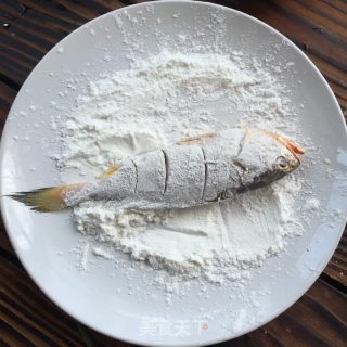 Crispy Yellow Croaker recipe