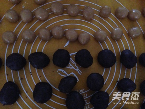 Bean Paste Mooncake recipe