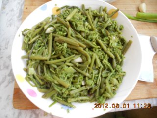 Stir-fried Wild Vegetables (bracken) recipe