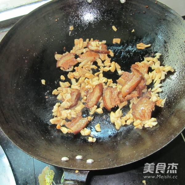 Stir-fried Dongpo Pork with Dried Radish recipe