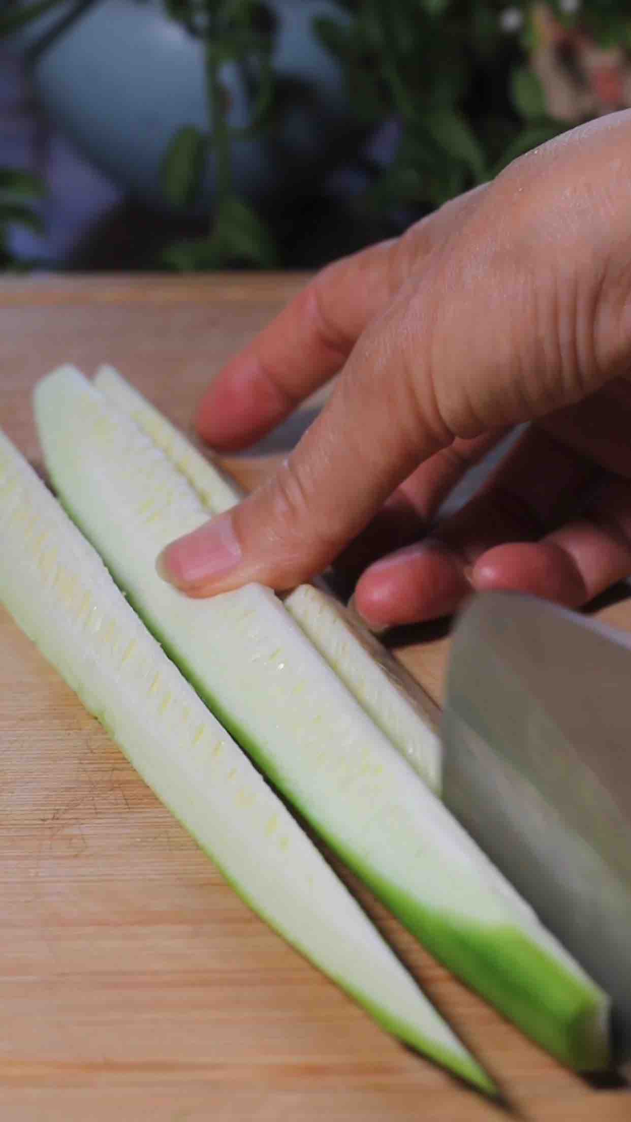 New Way to Eat Loofah recipe